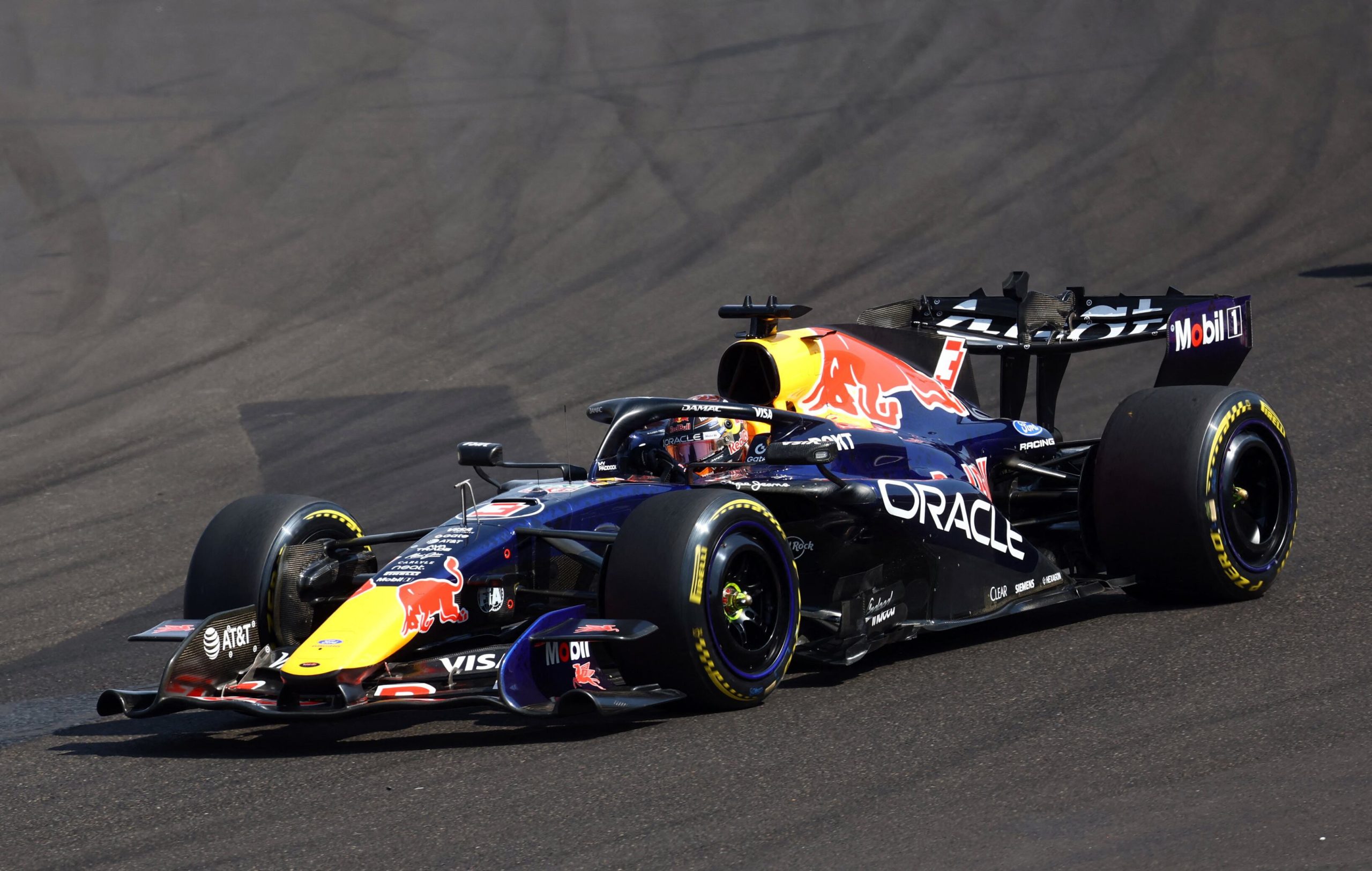 El neerlandés ganó cuatro títulos mundiales con Red Bull (Foto: Reuters).