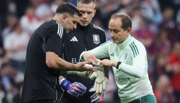 Duro revés para Dibu Martínez: se cayó su pase a la Juventus y peligra su titularidad en el Aston Villa