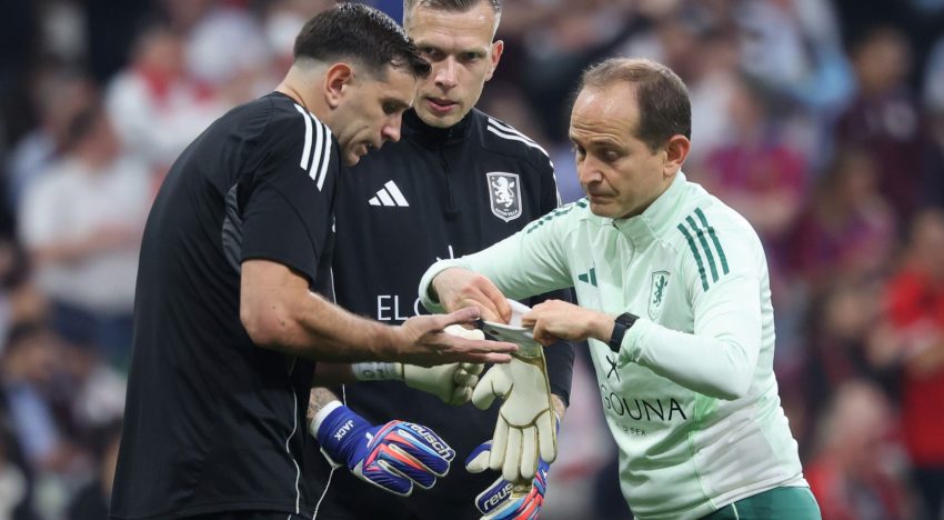 Duro revés para Dibu Martínez: se cayó su pase a la Juventus y peligra su titularidad en el Aston Villa