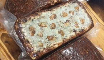 “Me deprimía o hacía algo creativo”: se quedó sin trabajo, se reinventó y ahora vende quesos con sorprendentes sabores
