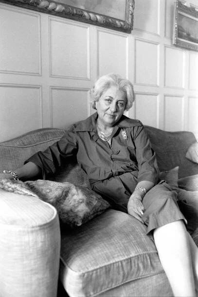 Renée Le Roux, la mamá de Agnès.