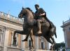 Marco Aurelio: “Cuando te levantes por la mañana, piensa en el privilegio de vivir: respirar, pensar, disfrutar, amar”