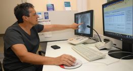 Tenía 49 días de vida, pesaba 2,2 kilos y fue sometido a una cirugía en la aorta inédita en América Latina