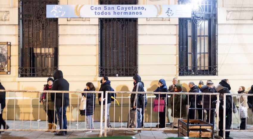 El mensaje de García Cuerva: un reclamo para encontrar soluciones a la deuda social y “no mirar para otro lado”