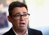 Burnham interviene para evitar la liberación anticipada de dos condenados por la muerte de un policía