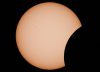 Eclipse solar en España, en directo | La sombra de la luna avanza por el Atlántico de camino a España
