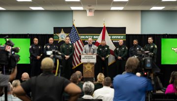 El gobierno de Florida lo hizo oficial: “US$24 millones para apoyar la aplicación de las leyes de inmigración”