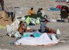 Última hora de la entrada de inmigrantes a Ceuta, en directo | Feijóo reclama a Sánchez decretar el confinamiento por “riesgo sanitario” de los migrantes con sarna y tuberculosis
