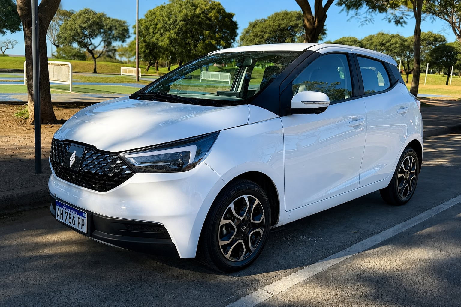 El JMEV Easy 3 es el eléctrico más barato del país