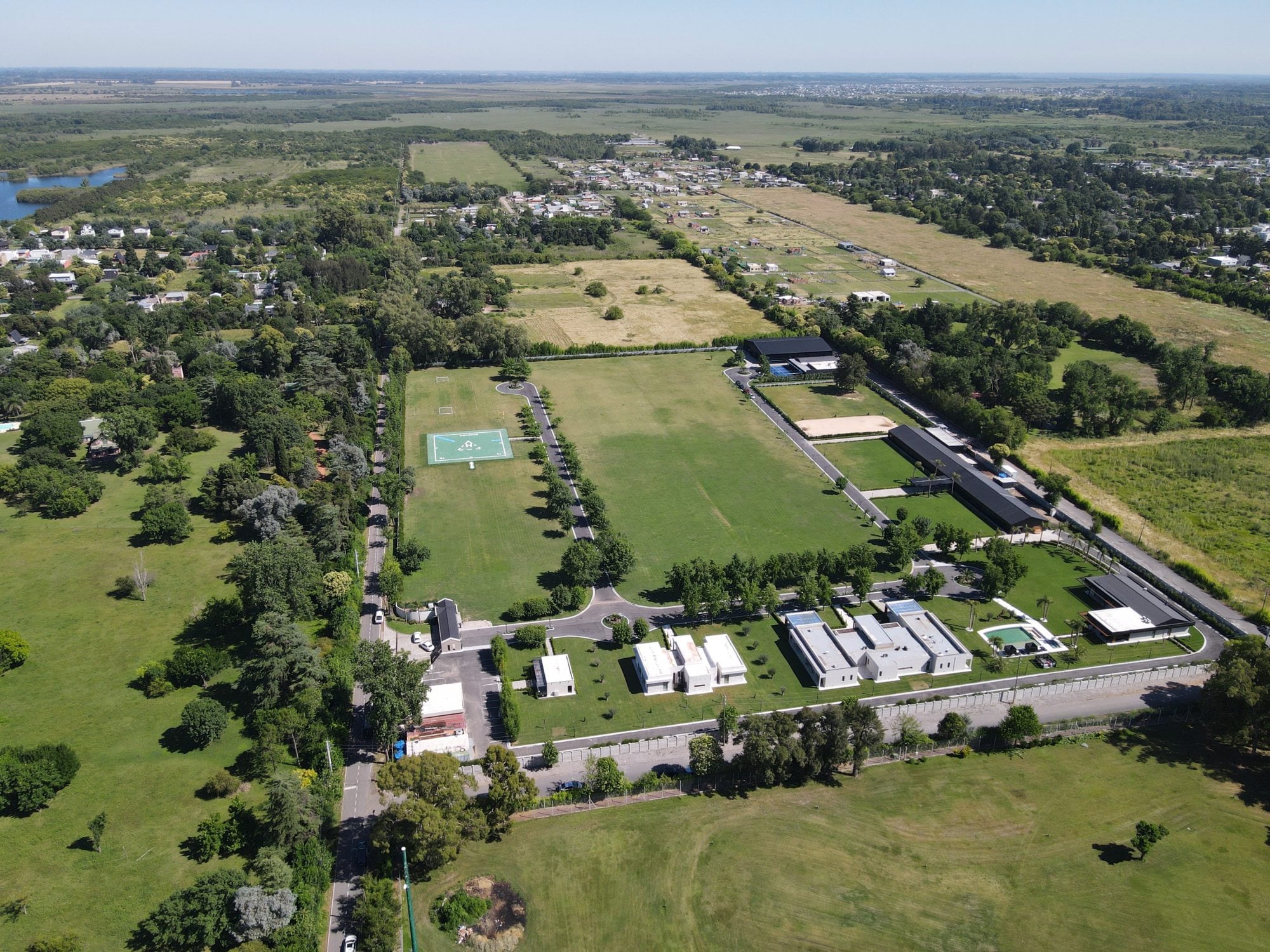 Quinta de Villa Rosa, Pilar, que estaría vinculada de dirigentes de AFA