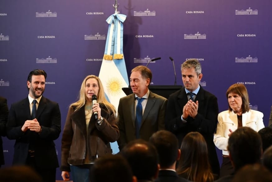 Ignacio Devitt, Karina Milei, Diego Santilli, Martín Menem y Patricia Bullrich, principales referentes del Gobierno en el Congreso