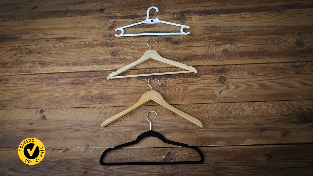 Estas son las mejores perchas para ropa que mantienen tu armario en orden.