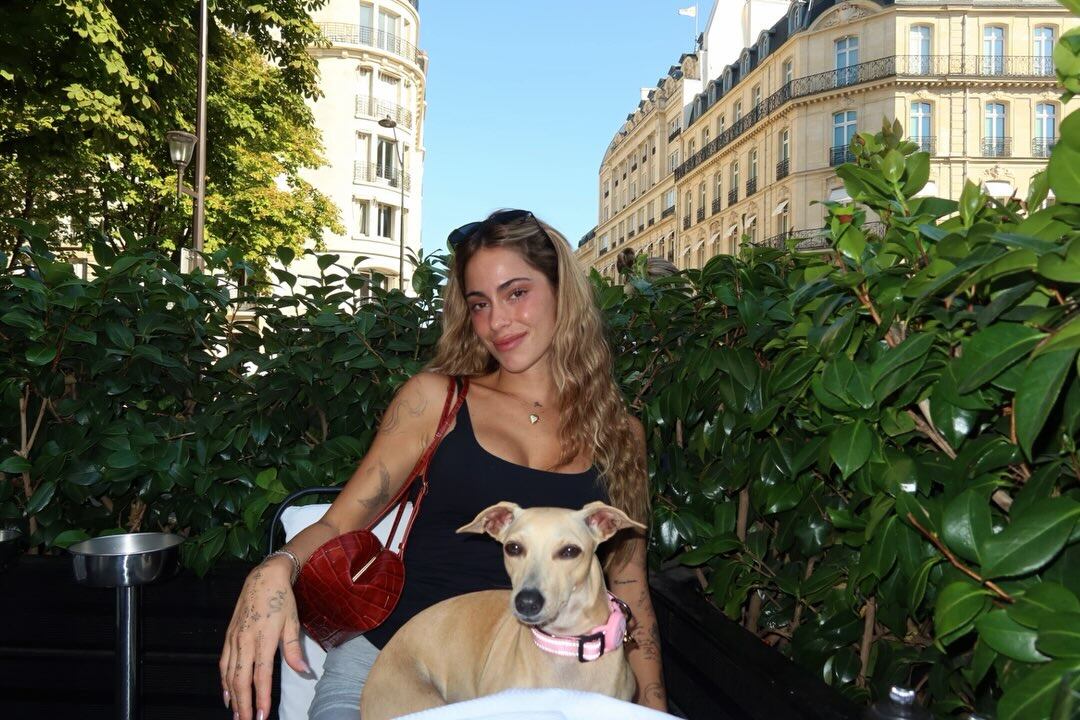 Tini Stoessel hace pocos días en París. (Foto: Instagram/tinistoessel)