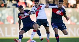 Astrada y Fucks se cruzaron por el penal que reclamó River en la derrota ante Tigre: “Es solamente una opinión”