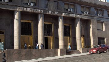 El mercado de pesos enciende señales y mira de reojo al año electoral
