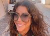 Debra dejó Las Vegas y se instaló en Cerdeña: “Una burbuja hermosa y segura en la que podemos vivir y prosperar”
