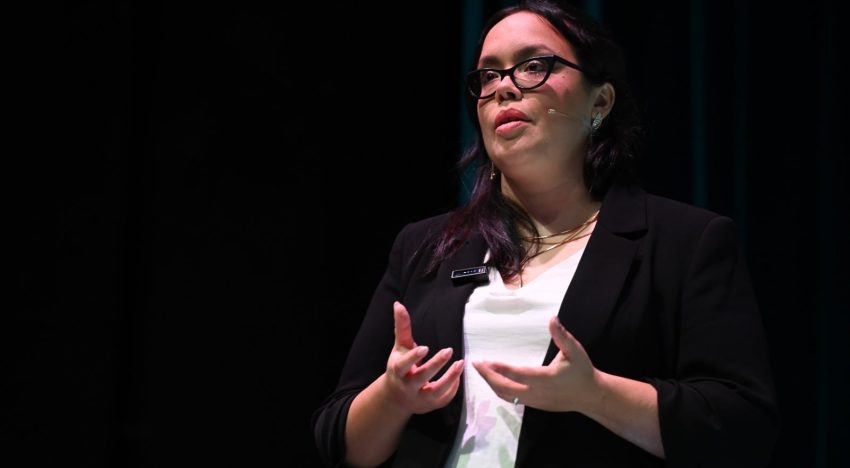 Qué es el sedentarismo cognitivo y por qué está creciendo cada vez más de la mano de la IA