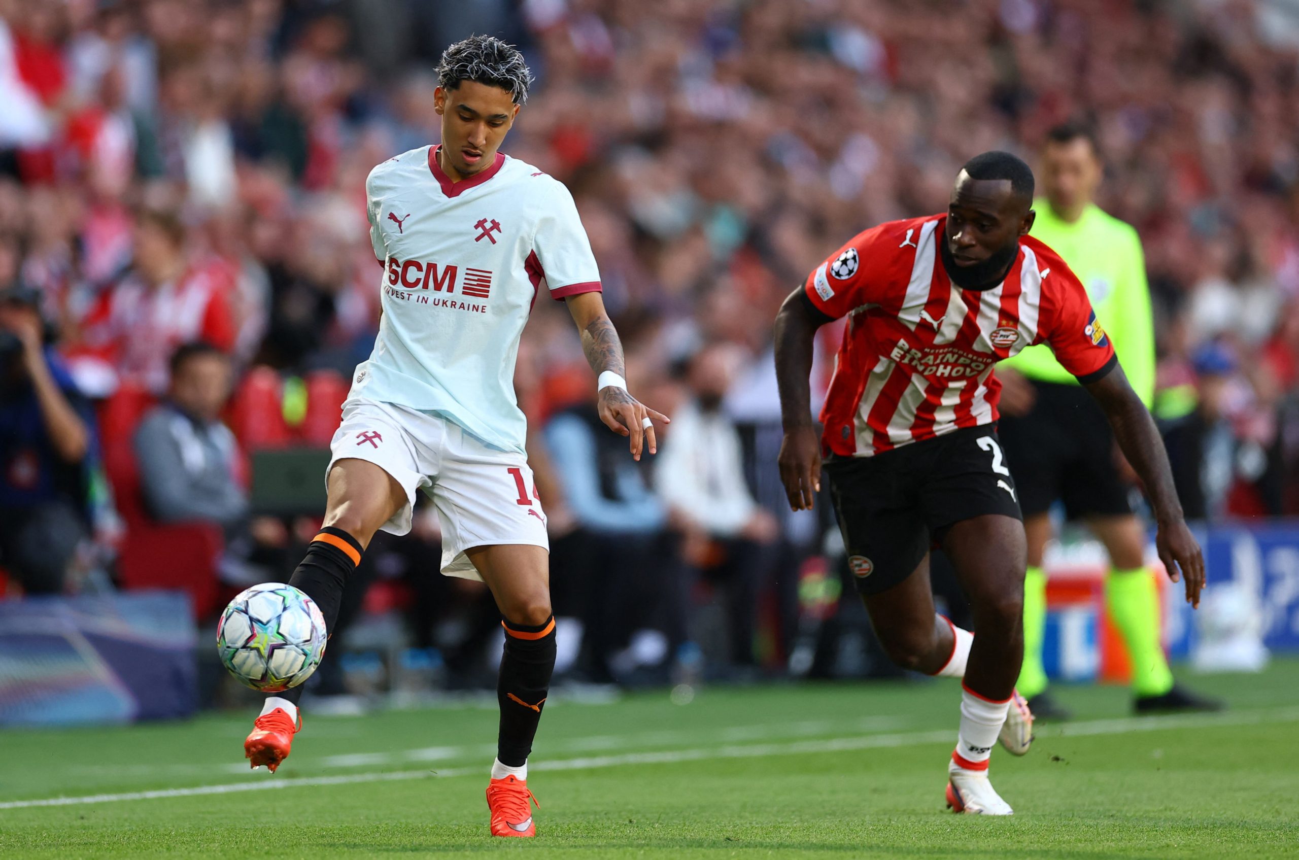 PSV vs Shakhtar por la fecha 1 de la Champions League del 2026.