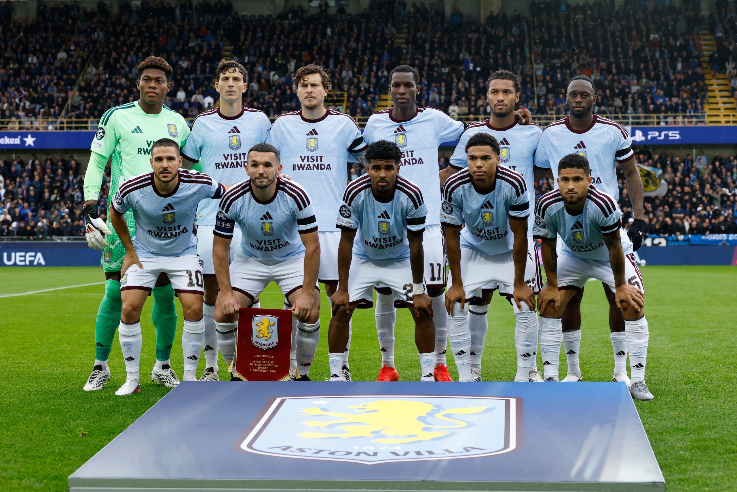 Club Brugge vs Aston Villa por la fecha 1 de la Champions League del 2026.