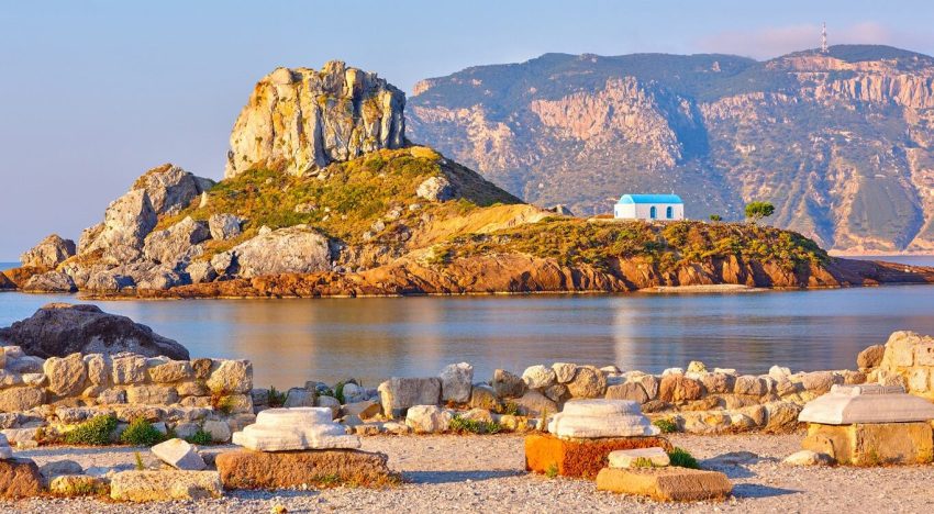 Una isla busca voluntarios para limpiar la playa: ofrece alojamiento gratis y 25 horas de trabajo semanales