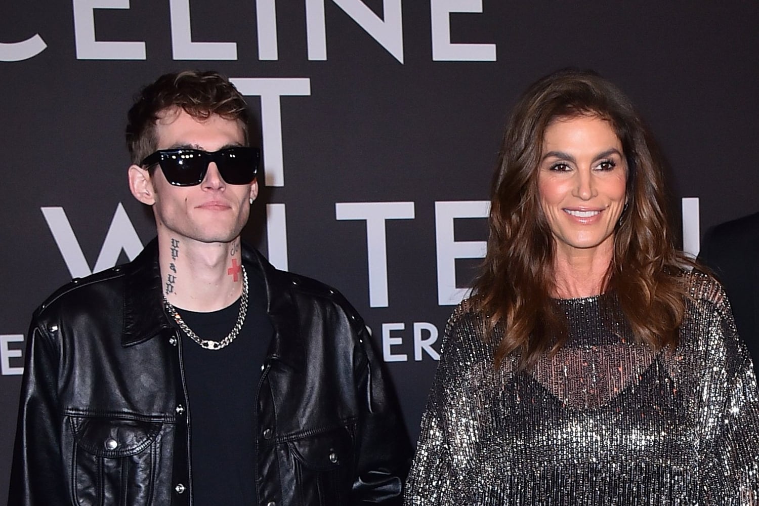 Quién era Presley Gerber, el hijo de una reconocida modelo que murió tras estar internado en un centro de rehabilitación.