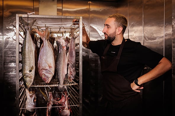 Llegó a Buenos Aires sin saber lo que quería, fue chef de Chila y no paró; ahora abre un omakase criollo: “Será para 18 comensales”