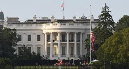 La Casa Blanca prohíbe el acceso a dos periodistas tras la polémica medida de Trump
