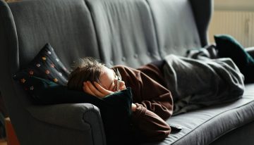 Jorge Tartaglione, médico, sobre el descanso: “Cuando dormís mucha siesta, tenés un poco de mal humor”