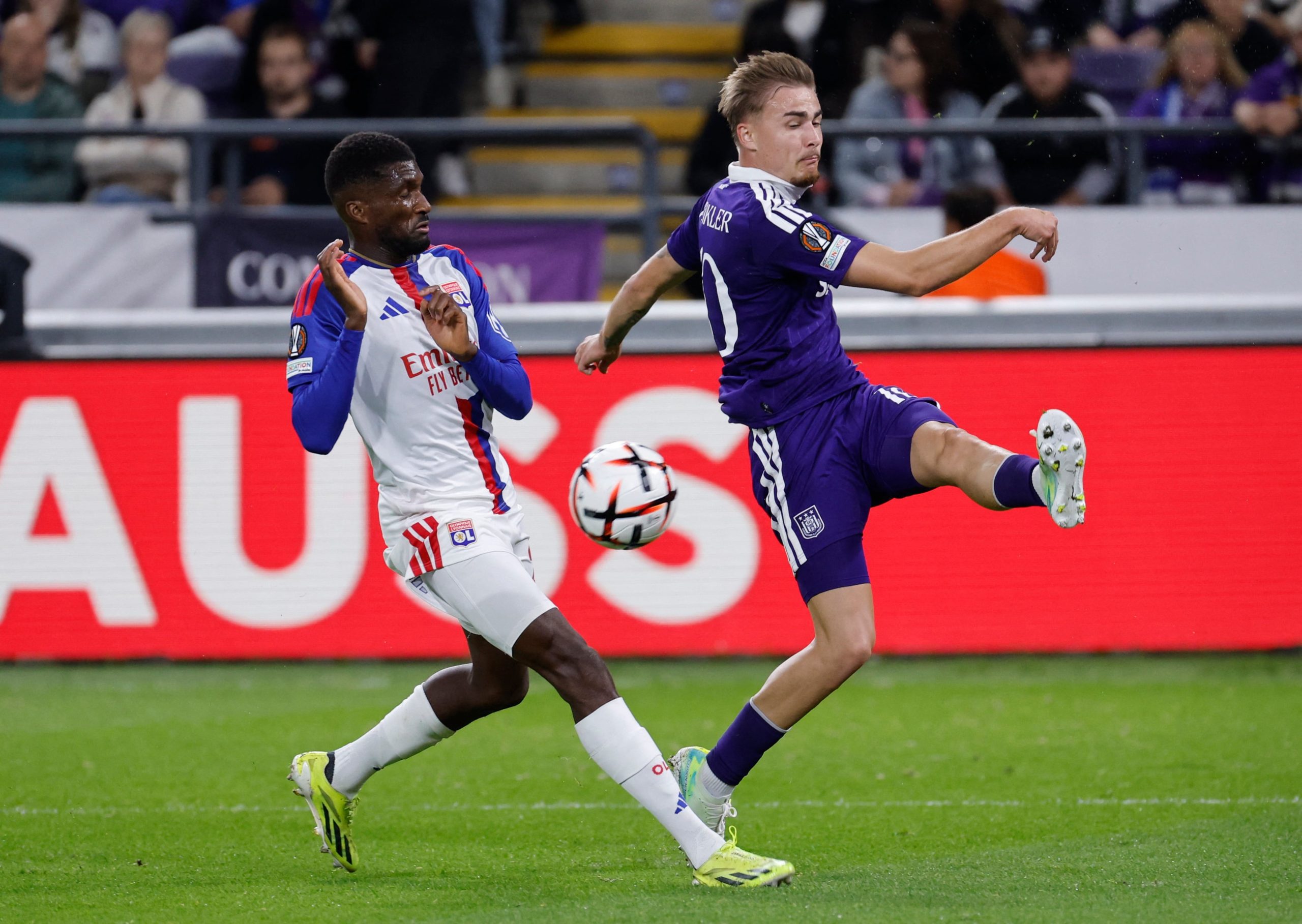 Anderlecht vs O. Lyon por la fecha 1 de la UEFA Europa League del 2026.
