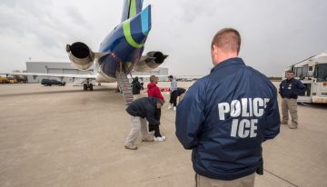 El ICE detuvo a una madre y su hija de 6 años que habían sido estafadas: “No se respetaron sus derechos”
