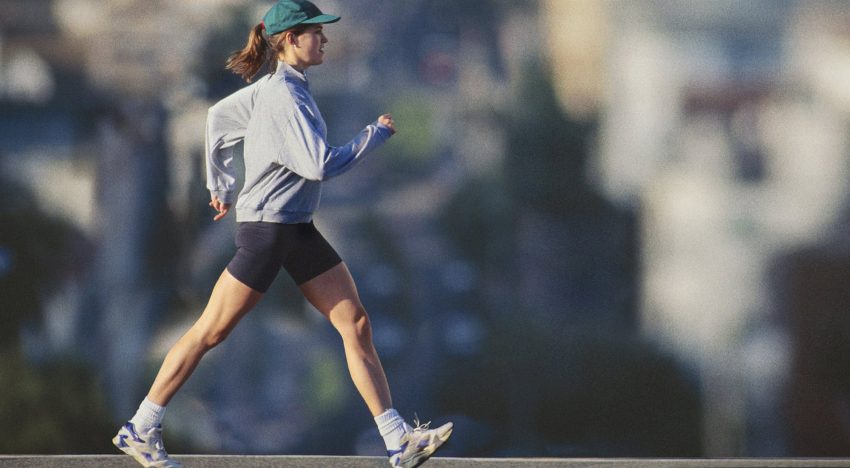 Qué es la caminata 6-6-6: el ejercicio de bajo impacto que tiene efectos en el cuerpo y en la mente