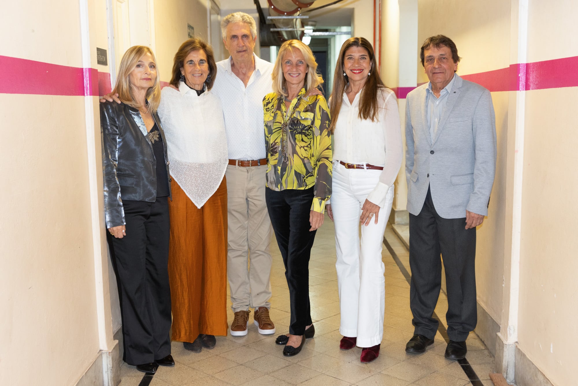 De izquierda a derecha: Mercedes Areco, Malu Baibene, Pío Roviralta, Marina Blaquier, Marta Diez y Horacio Purriños