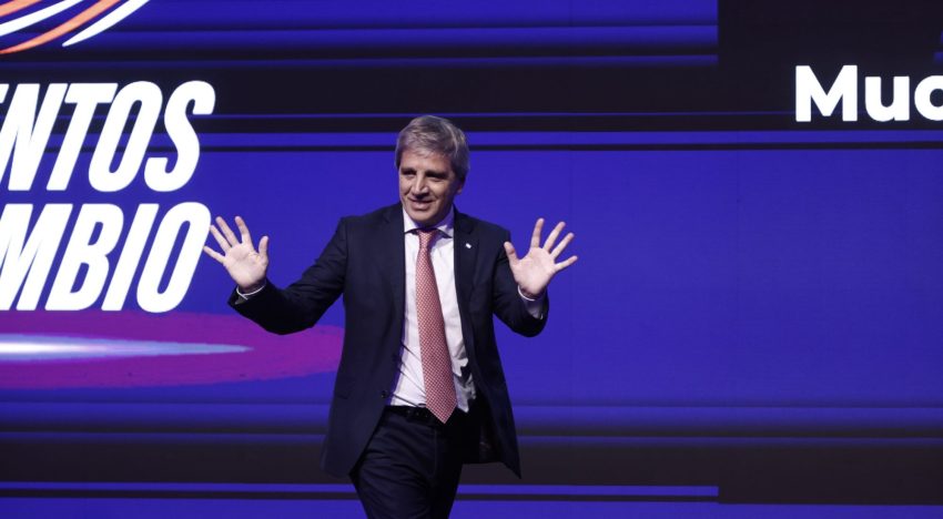 Las nuevas maniobras del Gobierno para que la economía no le cueste votos