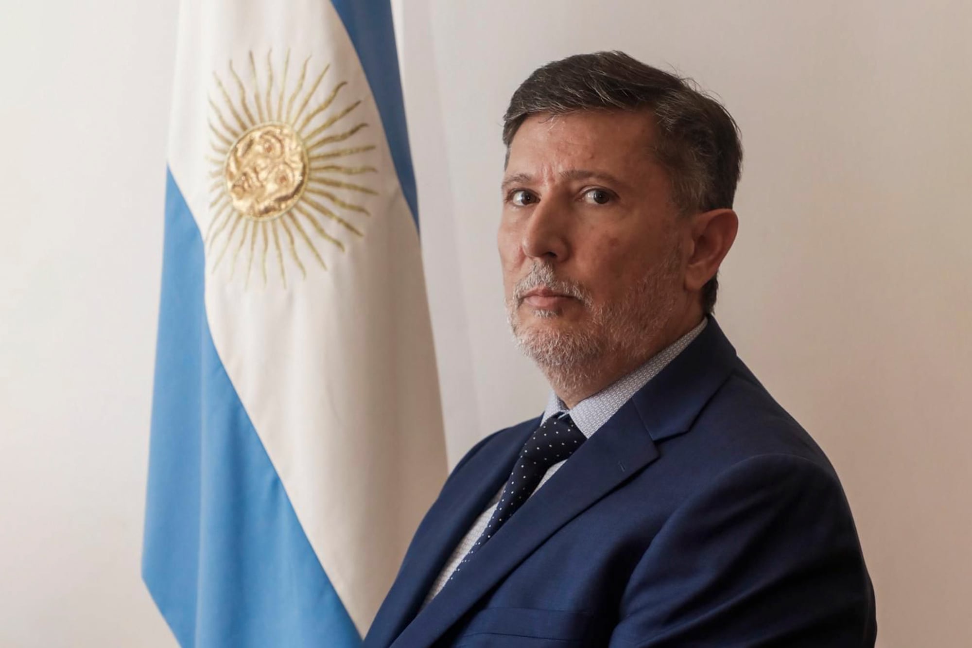 El Gobierno crea un nuevo estatuto para la SIDE y lanza cambios en la formación de agentes de inteligencia
