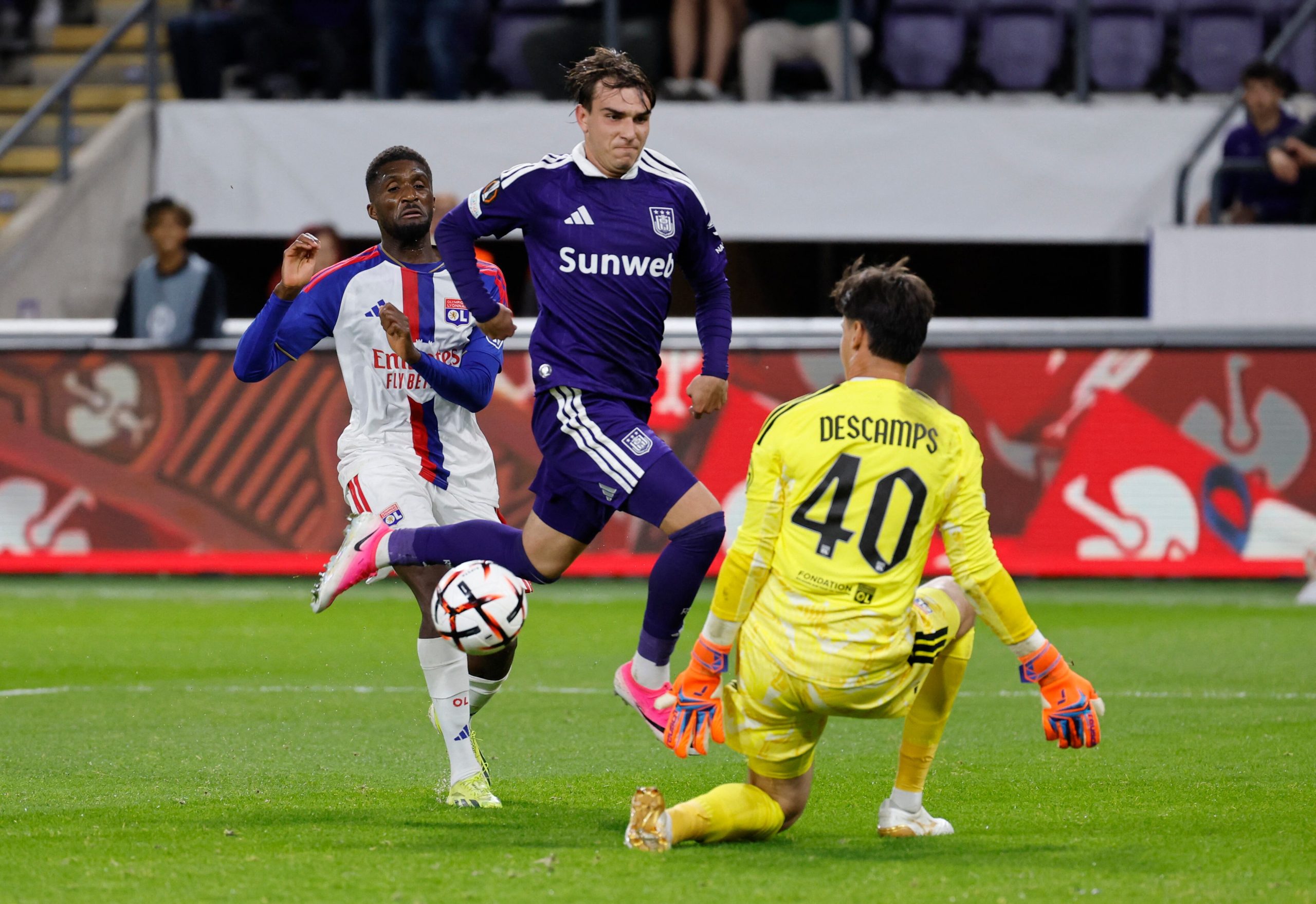 Anderlecht vs O. Lyon por la fecha 1 de la UEFA Europa League del 2026.