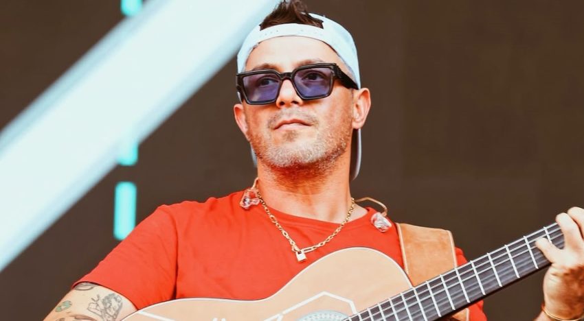 Alejandro Sanz, cantante de 57 años, sobre su estilo de vida: “Me levanto a las 9, desayuno en la cama, entreno 2 horas y nado”