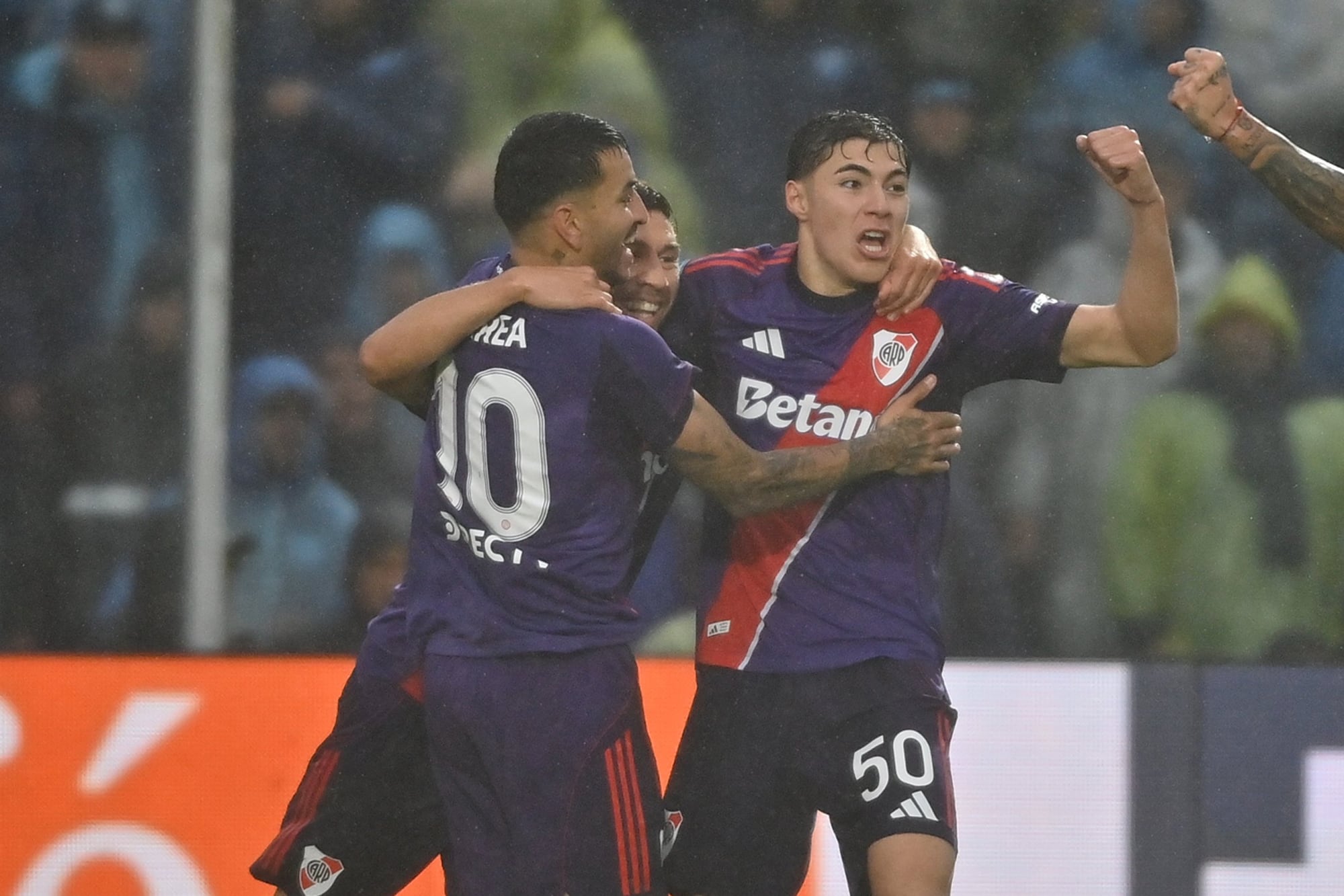 El festejo de Tobías Andrada tras su primer gol con River