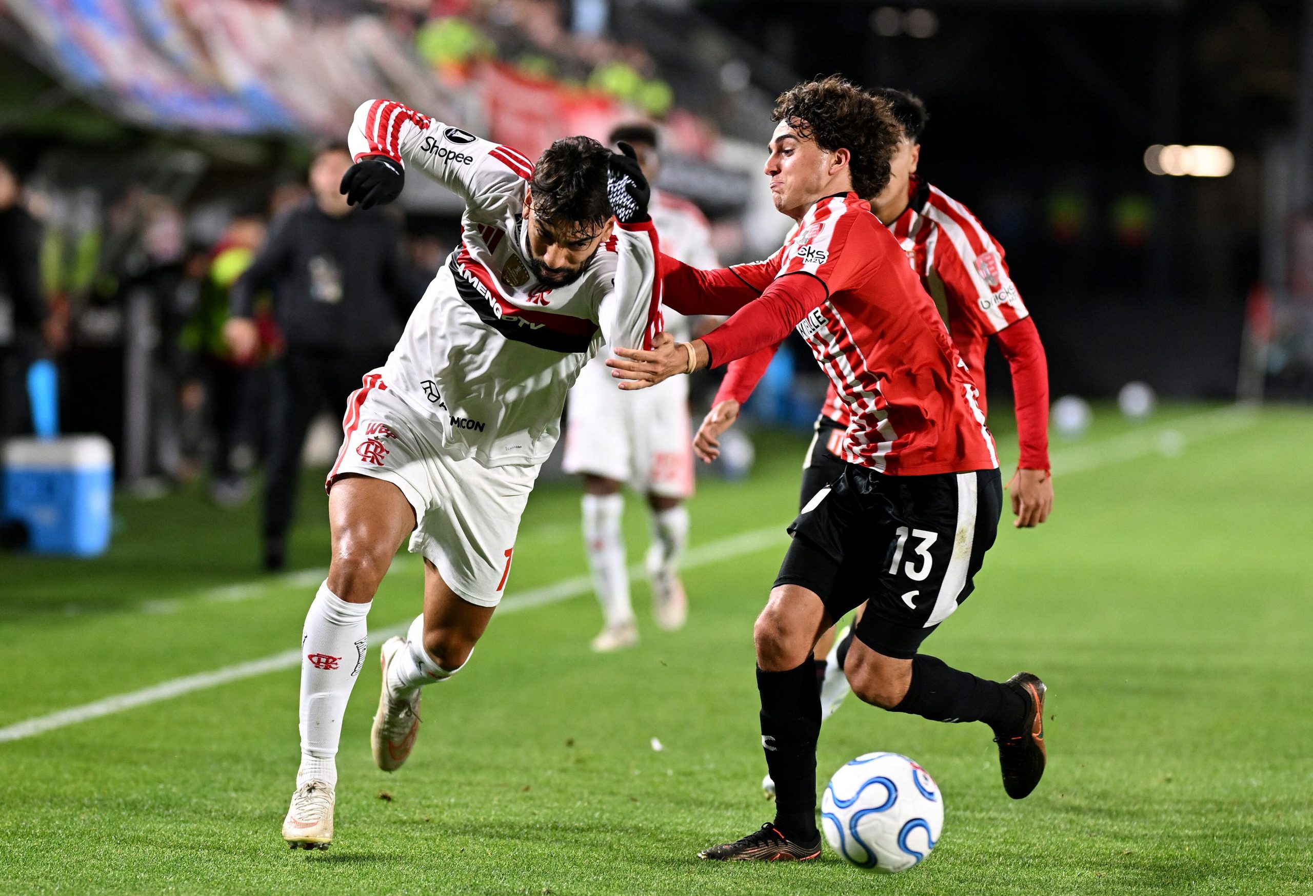 Estudiantes vs Flamengo por las semifinales de la Copa Libertadores del 2026.