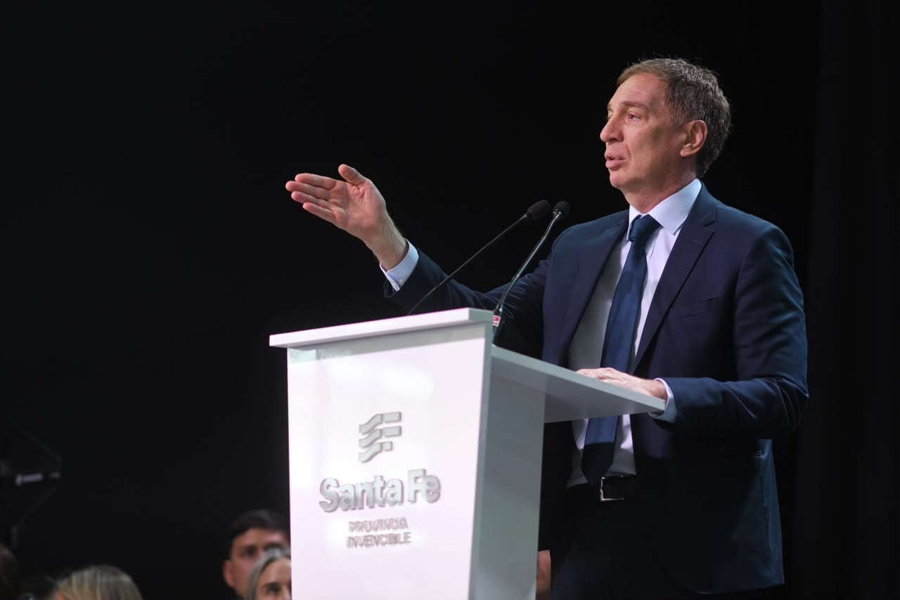 El Gobierno aprovechó el evento en Rosario para mostrar buena sintonía con los gobernadores. (Foto: Presidencia)