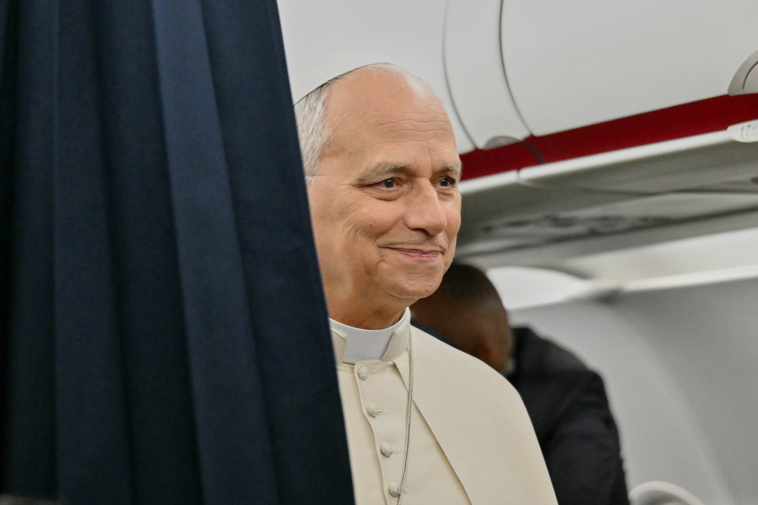 La naturaleza de la operación debería ser motivo de postergación de la gira del papa, según Lupinacci