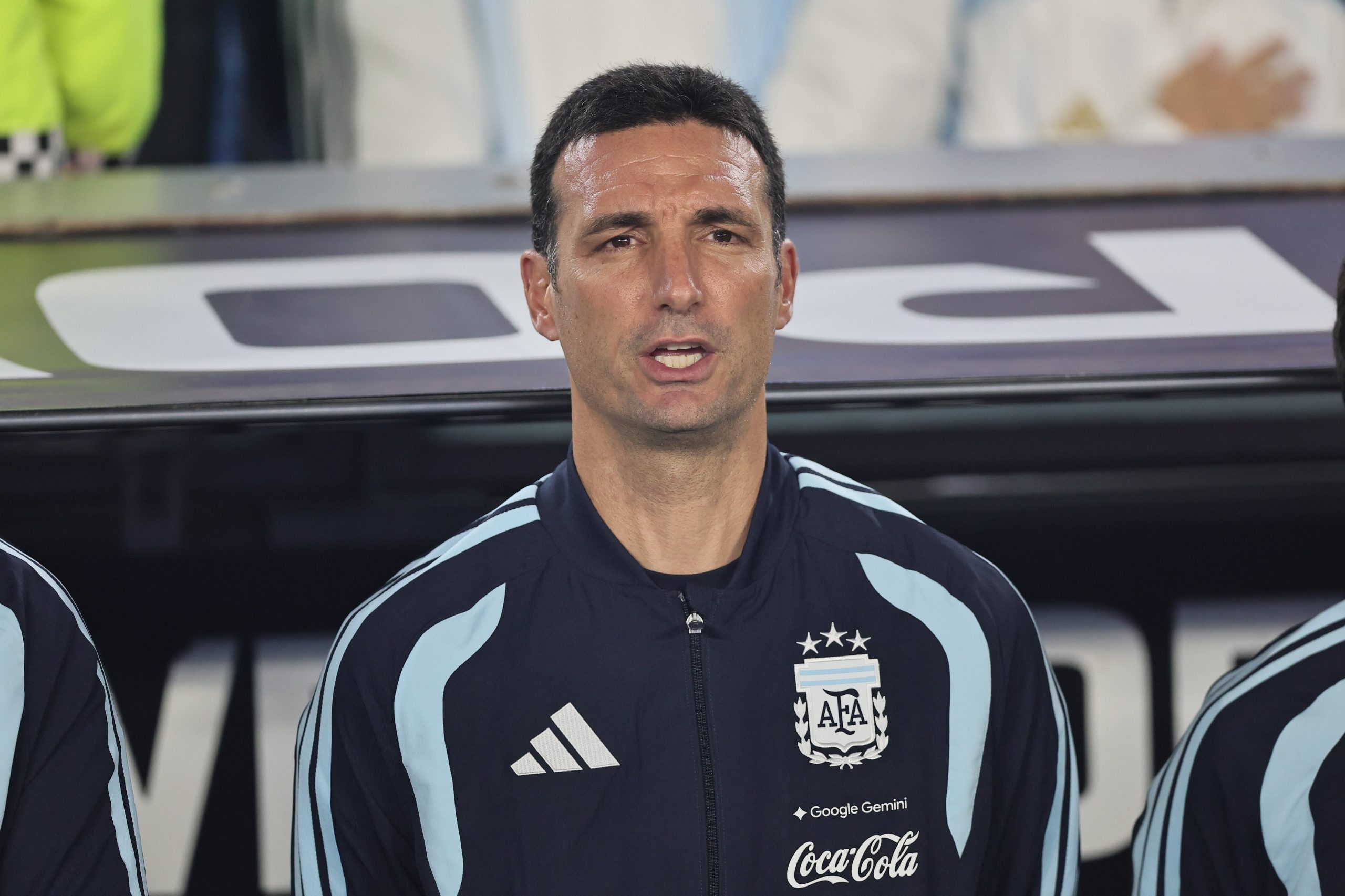 Lionel Scaloni en el himno