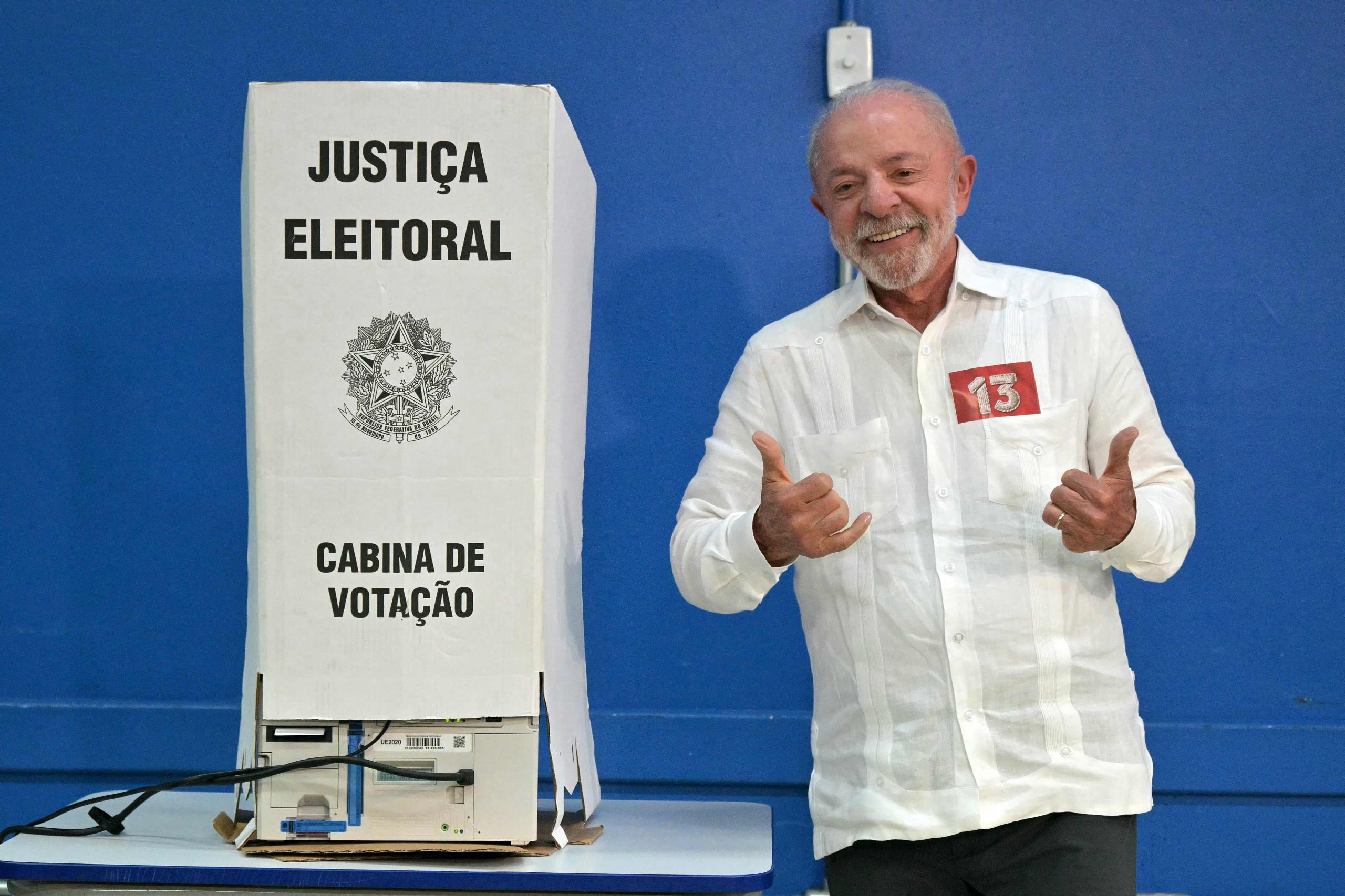 Lula ganó el balotaje y seguirá en la presidencia cuatro años más (Photo by NELSON ALMEIDA / AFP)