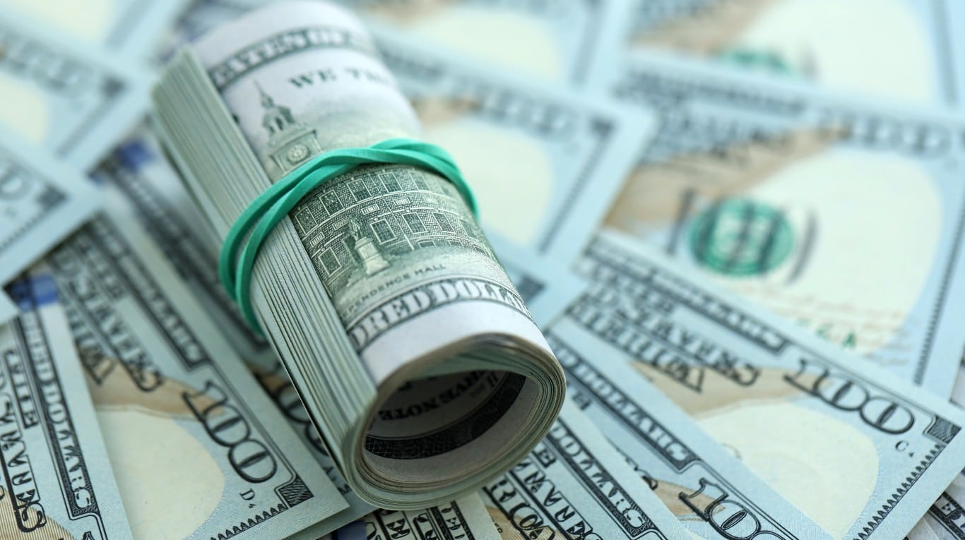 El dólar bajó cinco pesos este viernes y cerró a $1540 en Banco Nación. (Foto: Adobe Stock).