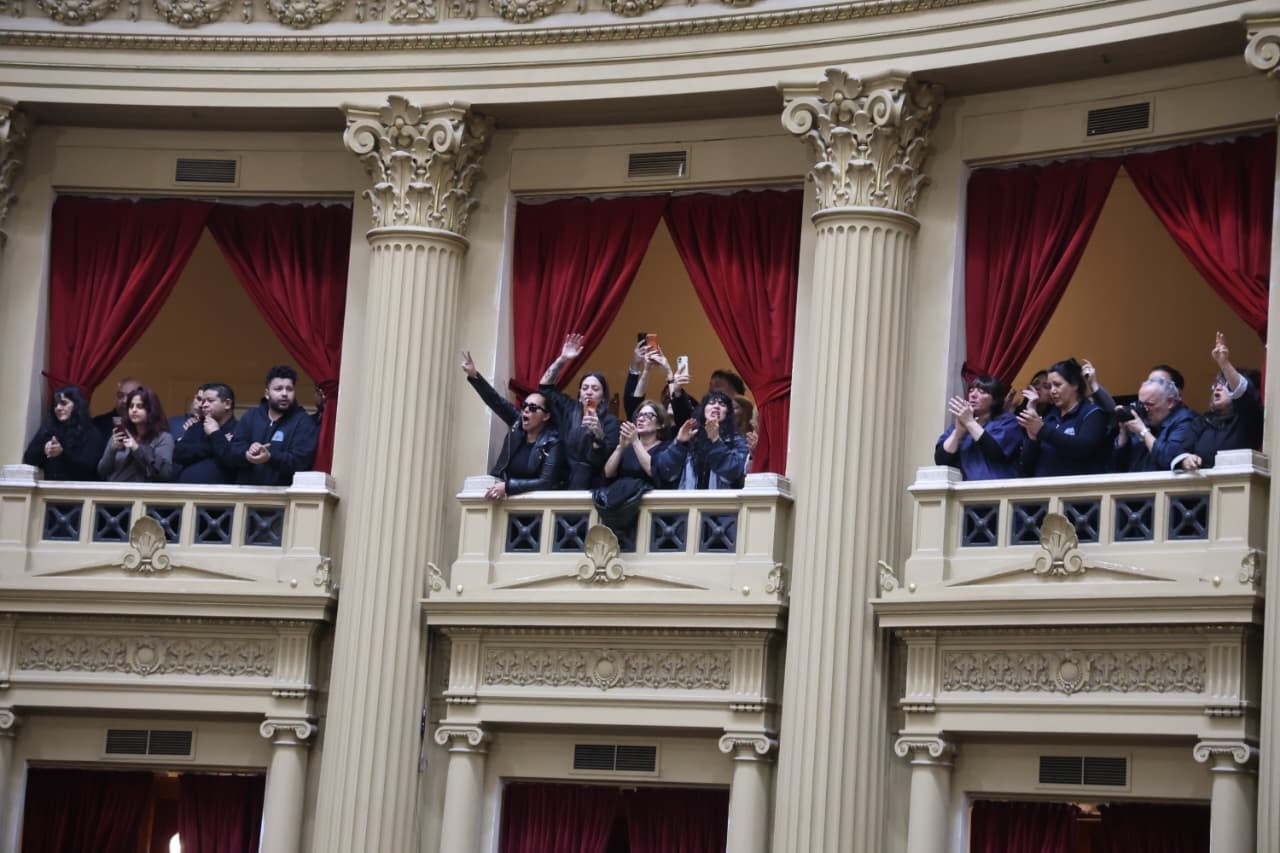 La oposición no logró reunir el quorum para iniciar el debate en Diputados