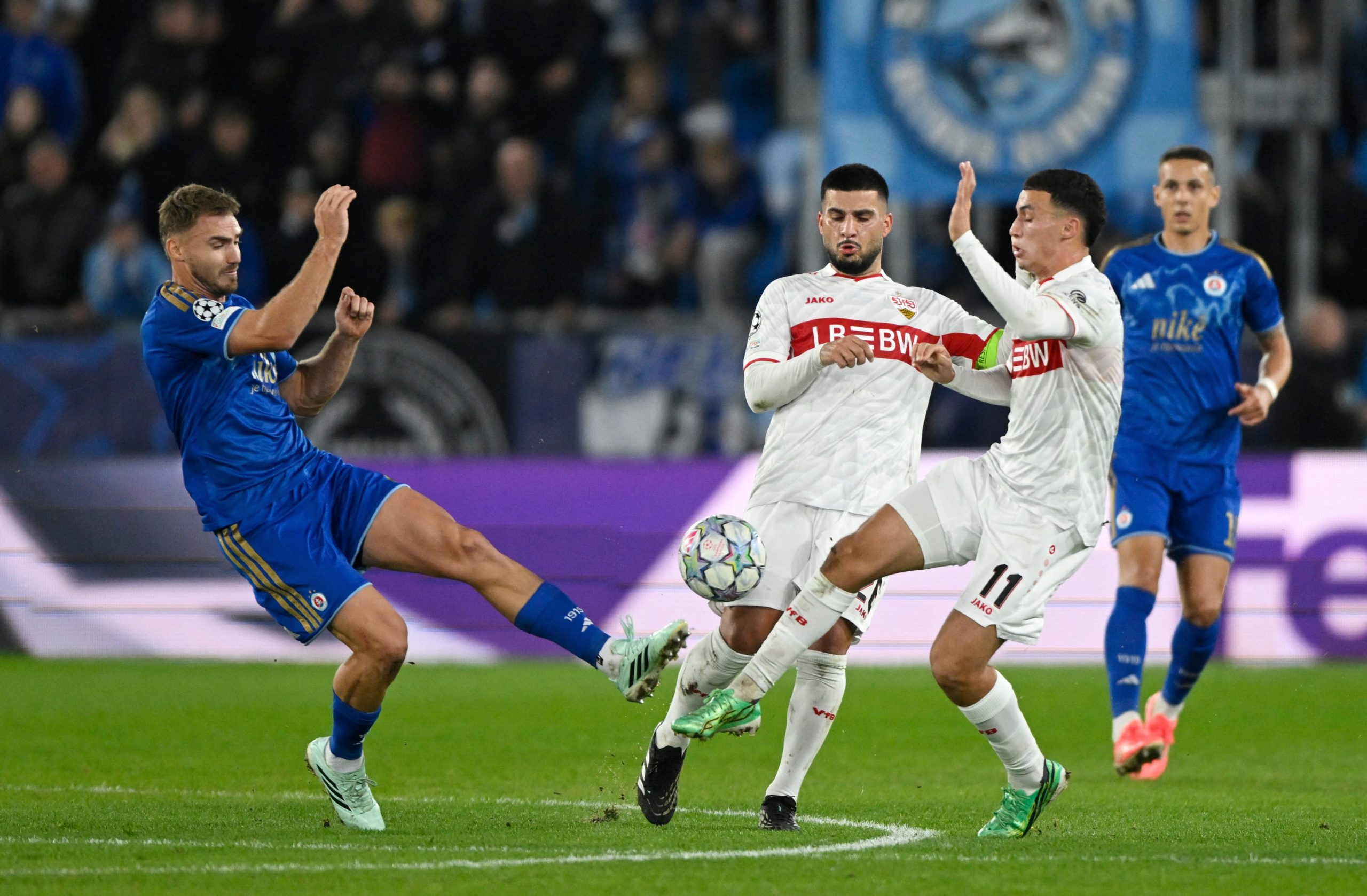 Slovan Bratislava vs Stuttgart por la fecha 2 de la Champions League del 2026.
