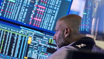 El riesgo país sube 28% en octubre y cierra el mes con un nuevo valor máximo del año