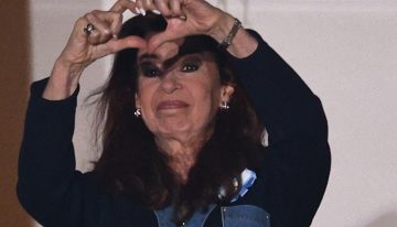 El PJ pidió por la libertad de Cristina Kirchner y Kicillof dijo: “Cuenten conmigo para derrotar esta pesadilla en las urnas”