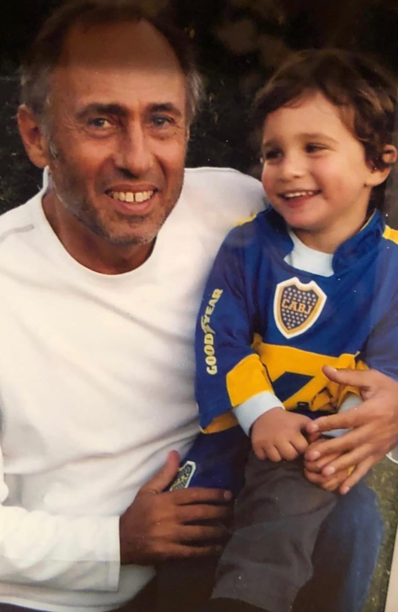Valentín junto a su abuelo, Gustavo Yankelevich