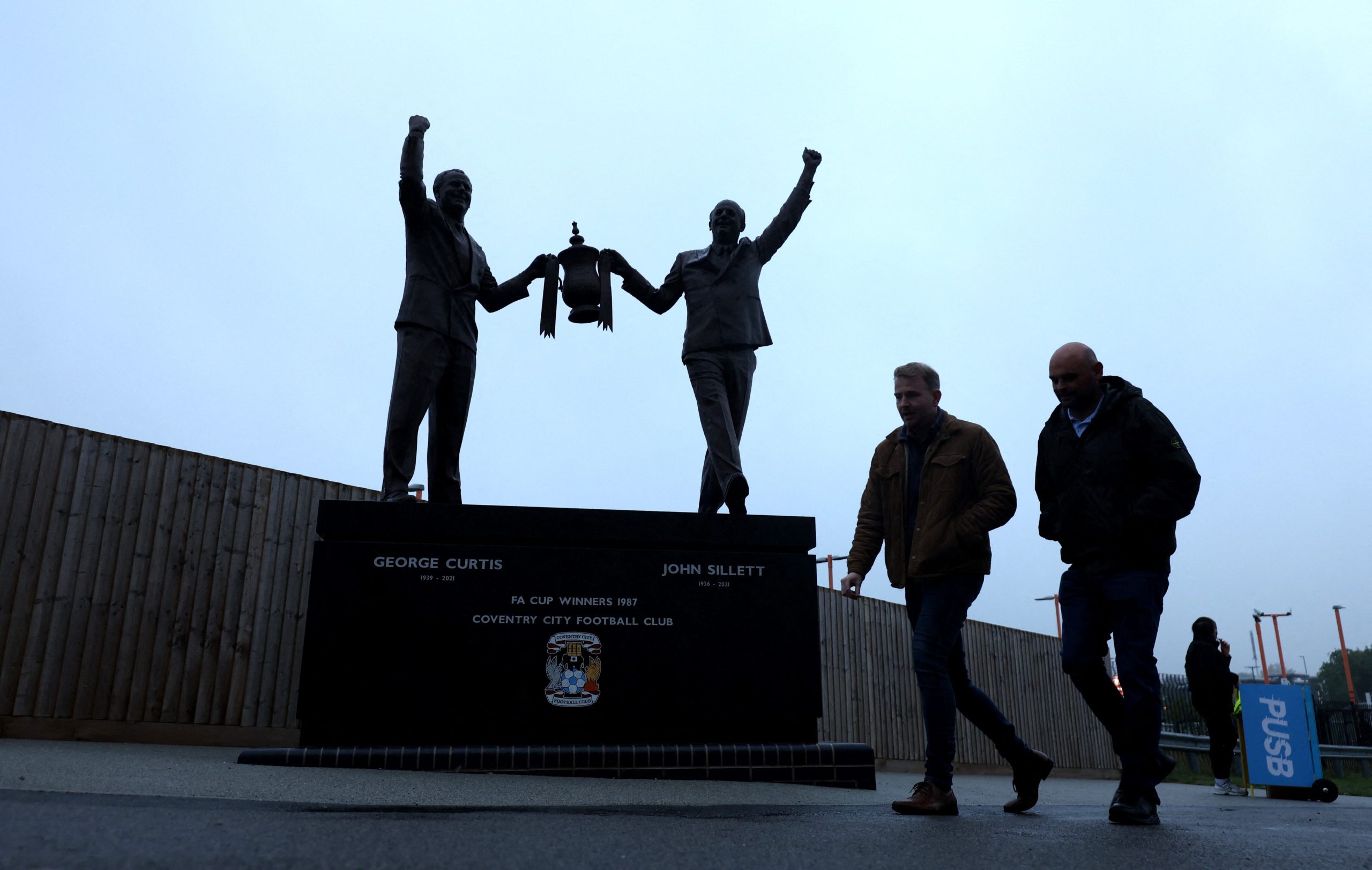 Coventry vs Newcastle por la fecha 6 de la Premier League del 2026.