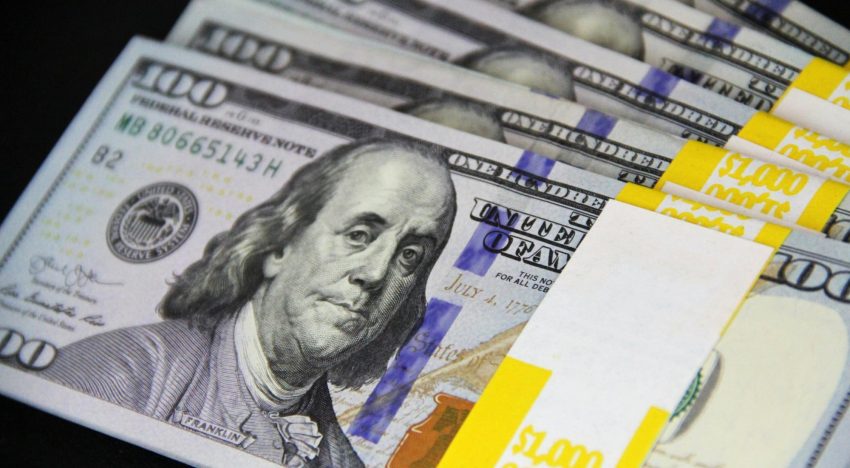 Dólar hoy y dólar blue, EN VIVO: a cuánto cotiza el oficial y cuál es el precio del paralelo este lunes 19 de octubre, minuto a minuto